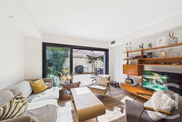 Appartement T3 &agrave; vendre - 3 pi&egrave;ces - 54,20 m2 - Le Bouscat - 33 - AQUITAINE