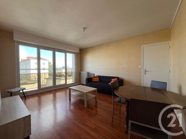 Appartement T4 à louer - 4 pièces - 72 m2 - Talence - 33 - AQUITAINE