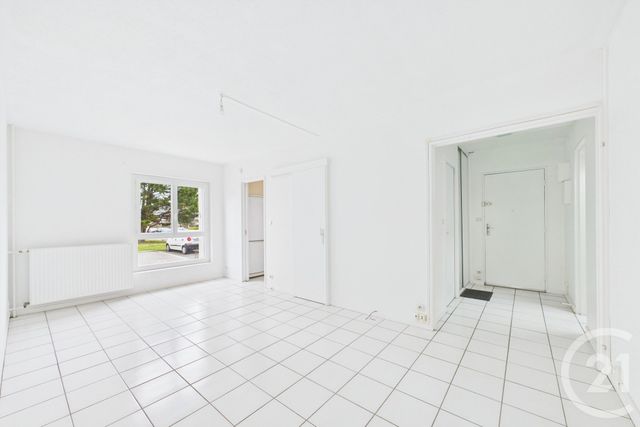 Appartement T3 à louer - 2 pièces - 51,52 m2 - Le Bouscat - 33 - AQUITAINE