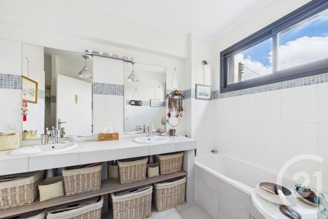 Maison à vendre - 7 pièces - 237,32 m2 - Le Bouscat - 33 - AQUITAINE