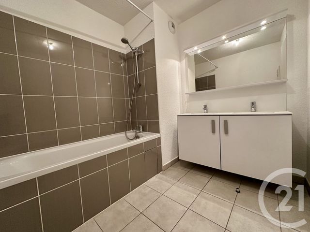 Appartement F3 à vendre - 3 pièces - 58,77 m2 - Le Bouscat - 33 - AQUITAINE
