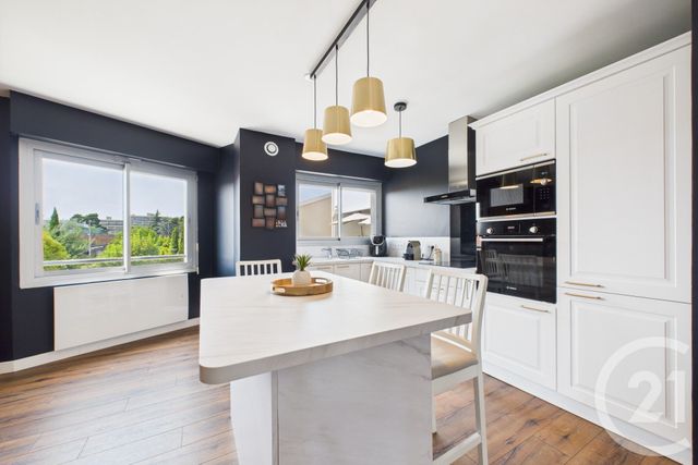 Appartement T3 à louer - 3 pièces - 78,71 m2 - Bordeaux - 33 - AQUITAINE