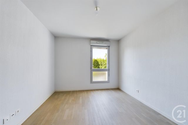 Appartement T4 à louer - 4 pièces - 79,64 m2 - Bordeaux - 33 - AQUITAINE