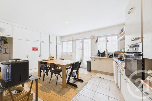 Maison &agrave; louer - 5 pi&egrave;ces - 103,33 m2 - Le Bouscat - 33 - AQUITAINE