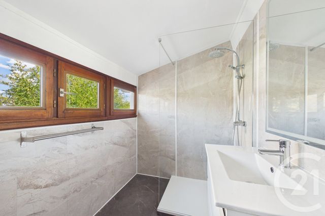 Maison &agrave; louer - 4 pi&egrave;ces - 100,02 m2 - Eysines - 33 - AQUITAINE