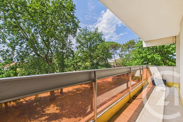 Appartement T3 &agrave; louer - 3 pi&egrave;ces - 77,59 m2 - Bordeaux - 33 - AQUITAINE