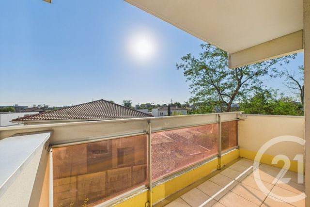 Appartement T3 &agrave; louer - 3 pi&egrave;ces - 77,59 m2 - Bordeaux - 33 - AQUITAINE