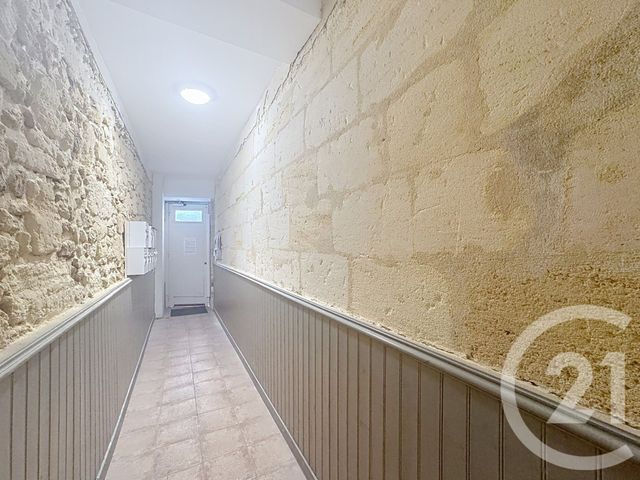 Appartement T2 &agrave; louer - 2 pi&egrave;ces - 41,01 m2 - Bordeaux - 33 - AQUITAINE
