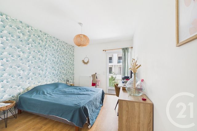 Appartement T3 &agrave; louer - 3 pi&egrave;ces - 67,60 m2 - Le Bouscat - 33 - AQUITAINE