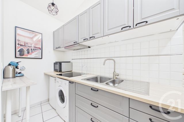 Appartement T2 &agrave; louer - 2 pi&egrave;ces - 35,46 m2 - Le Bouscat - 33 - AQUITAINE
