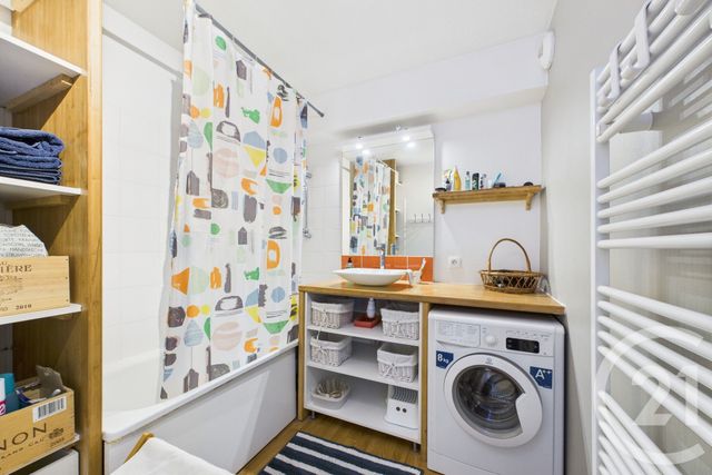 Appartement T3 &agrave; louer - 3 pi&egrave;ces - 65,33 m2 - Bordeaux - 33 - AQUITAINE