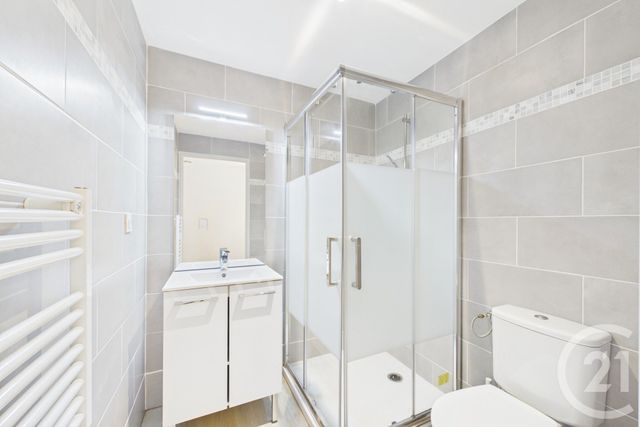 Appartement T1 &agrave; louer - 1 pi&egrave;ce - 38,69 m2 - Bordeaux - 33 - AQUITAINE