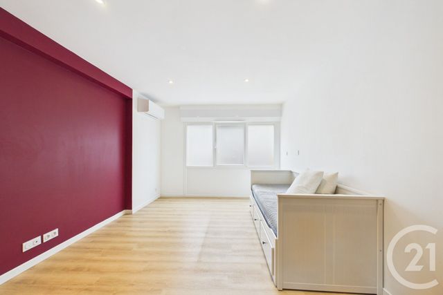 Appartement T1 &agrave; louer - 1 pi&egrave;ce - 27,38 m2 - Bordeaux - 33 - AQUITAINE