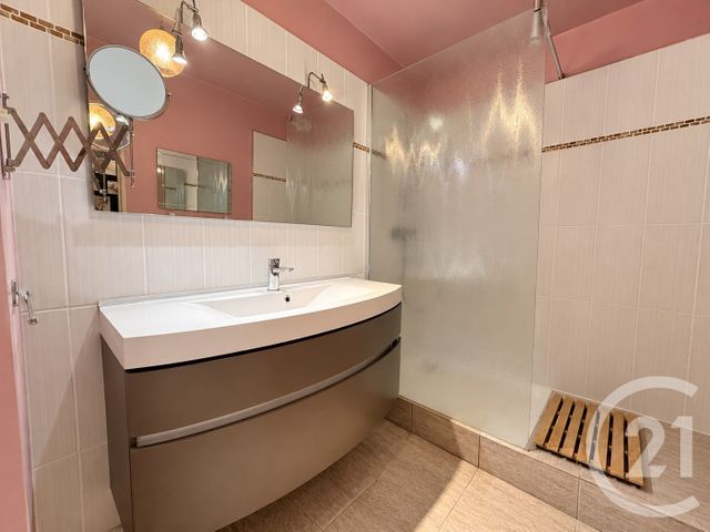 Appartement T3 &agrave; louer - 3 pi&egrave;ces - 73,70 m2 - Bruges - 33 - AQUITAINE