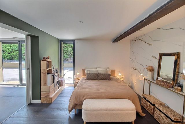 Maison à vendre - 8 pièces - 250 m2 - Eysines - 33 - AQUITAINE