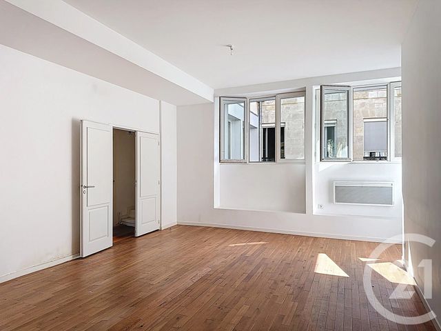 Appartement T3 à vendre - 3 pièces - 81,62 m2 - Bordeaux - 33 - AQUITAINE