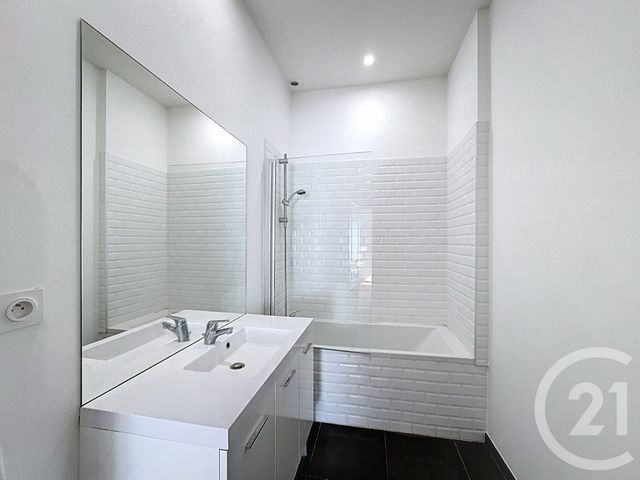 Appartement T3 à vendre - 3 pièces - 81,62 m2 - Bordeaux - 33 - AQUITAINE