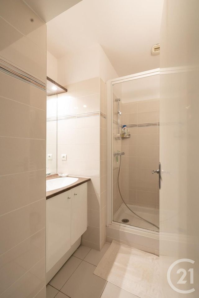 Appartement T4 à vendre - 4 pièces - 91 m2 - Bordeaux - 33 - AQUITAINE