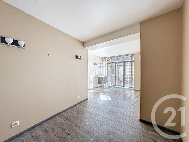 Appartement Local &agrave; louer - 1 pi&egrave;ce - 20,83 m2 - Bordeaux - 33 - AQUITAINE