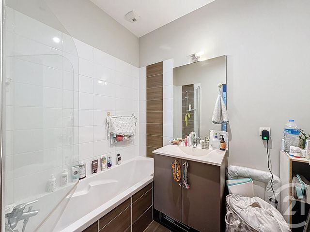 Appartement T3 à vendre - 3 pièces - 63,26 m2 - Bordeaux - 33 - AQUITAINE