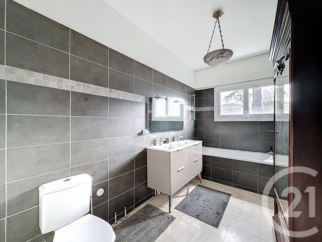 Appartement T4 &agrave; vendre - 5 pi&egrave;ces - 135 m2 - Bordeaux - 33 - AQUITAINE