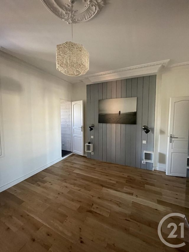 Appartement T2 &agrave; louer - 2 pi&egrave;ces - 54,03 m2 - Bordeaux - 33 - AQUITAINE