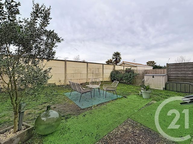 Maison &agrave; louer - 4 pi&egrave;ces - 85,29 m2 - Cadaujac - 33 - AQUITAINE