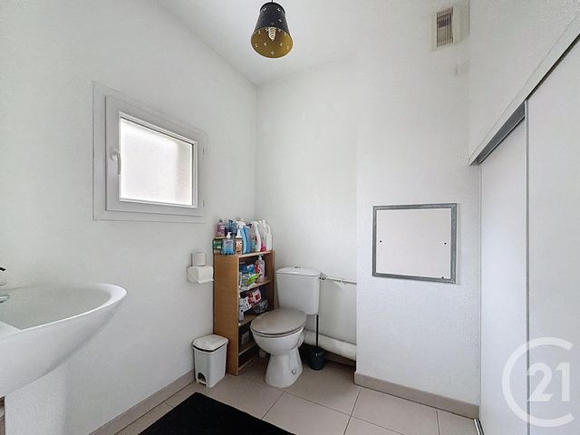 Maison &agrave; louer - 4 pi&egrave;ces - 85,29 m2 - Cadaujac - 33 - AQUITAINE