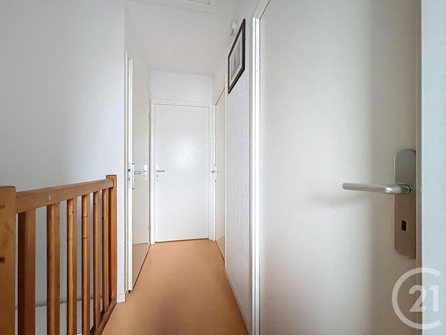 Maison &agrave; louer - 4 pi&egrave;ces - 85,29 m2 - Cadaujac - 33 - AQUITAINE