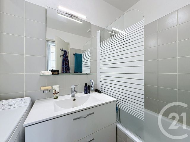 Appartement T2 &agrave; vendre - 2 pi&egrave;ces - 43 m2 - Bordeaux - 33 - AQUITAINE