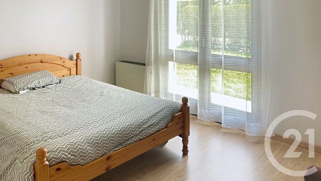 Maison &agrave; louer - 5 pi&egrave;ces - 106 m2 - Cestas - 33 - AQUITAINE