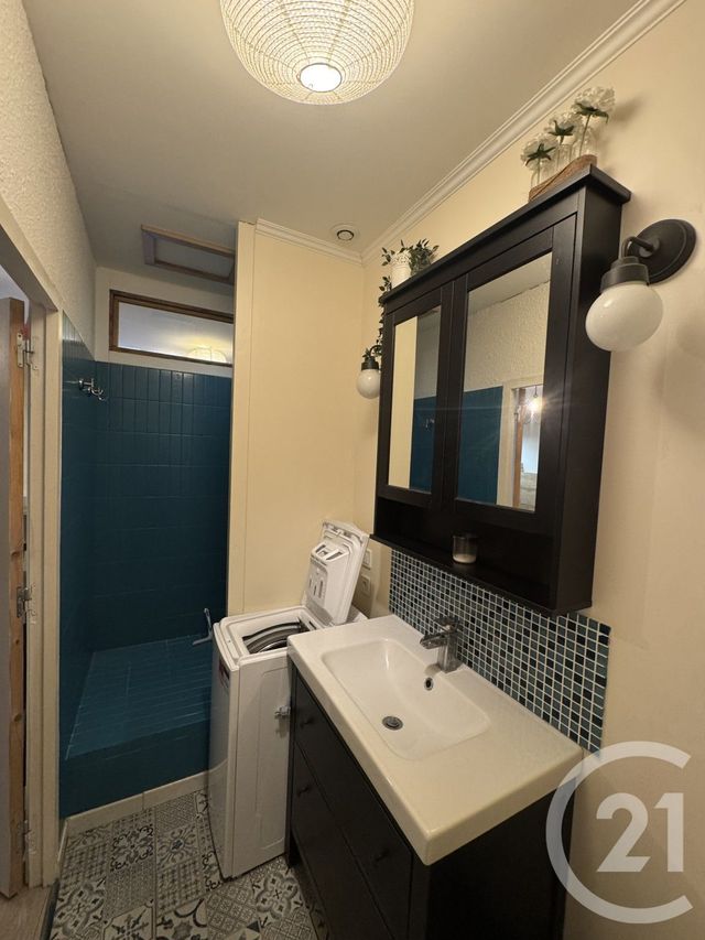 Appartement F1 &agrave; louer - 1 pi&egrave;ce - 35 m2 - Bordeaux - 33 - AQUITAINE