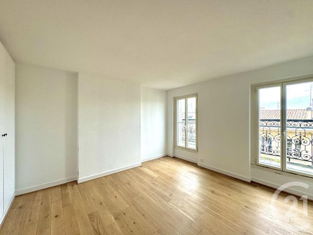 Appartement T4 &agrave; louer - 4 pi&egrave;ces - 95,01 m2 - Bordeaux - 33 - AQUITAINE