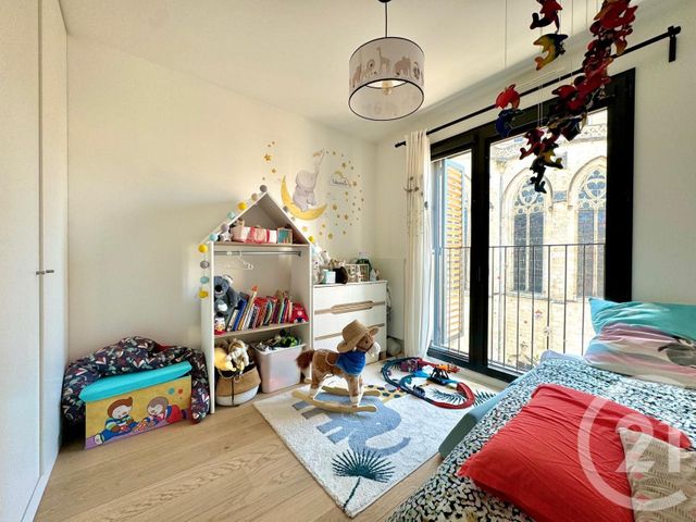 Appartement &agrave; louer - 3 pi&egrave;ces - 83 m2 - Bordeaux - 33 - AQUITAINE