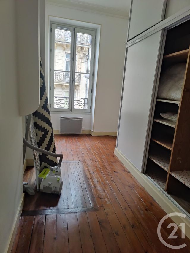 Appartement F3 &agrave; louer - 3 pi&egrave;ces - 62,64 m2 - Bordeaux - 33 - AQUITAINE