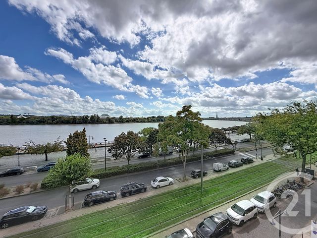 Appartement F2 bis &agrave; louer - 2 pi&egrave;ces - 55,17 m2 - Bordeaux - 33 - AQUITAINE