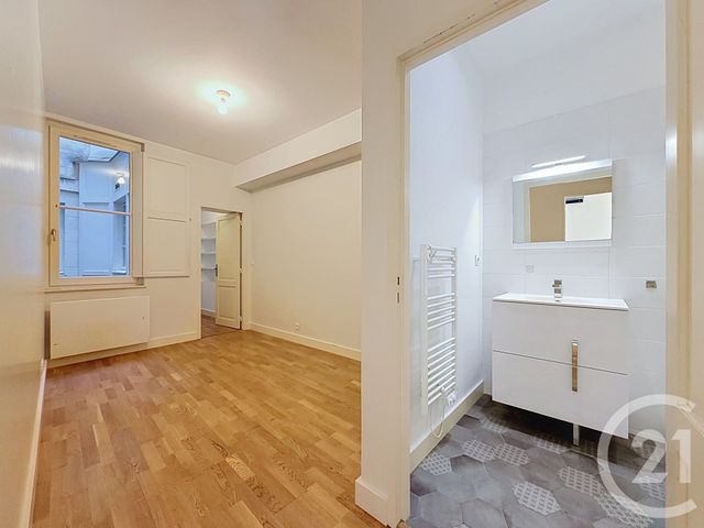 Appartement T3 &agrave; louer - 3 pi&egrave;ces - 89 m2 - Bordeaux - 33 - AQUITAINE
