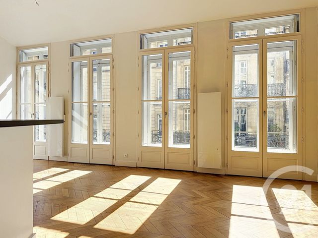 Appartement T3 &agrave; louer - 3 pi&egrave;ces - 89 m2 - Bordeaux - 33 - AQUITAINE