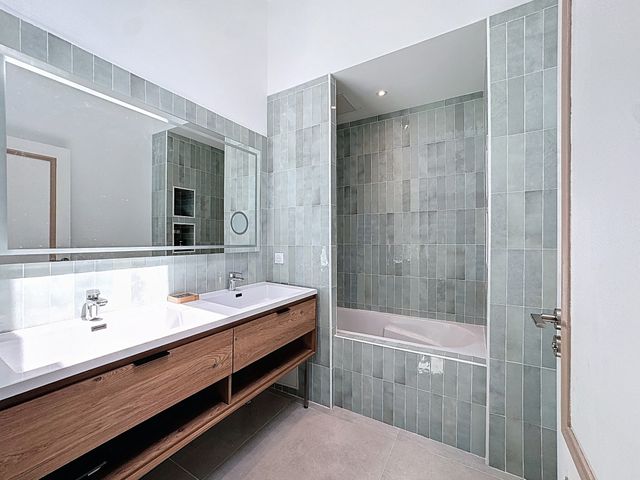 Maison à vendre - 6 pièces - 169,13 m2 - Bordeaux - 33 - AQUITAINE