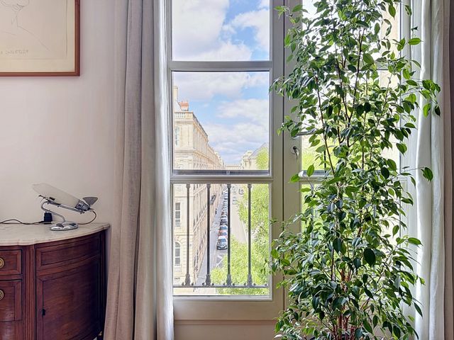 Appartement &agrave; louer - 5 pi&egrave;ces - 170 m2 - Bordeaux - 33 - AQUITAINE