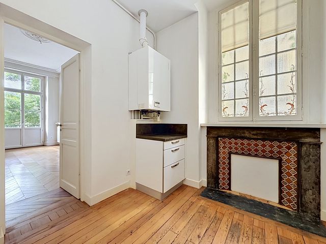 Appartement T4 &agrave; louer - 4 pi&egrave;ces - 104 m2 - Bordeaux - 33 - AQUITAINE