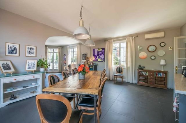 Maison &agrave; vendre - 8 pi&egrave;ces - 256 m2 - Bordeaux - 33 - AQUITAINE